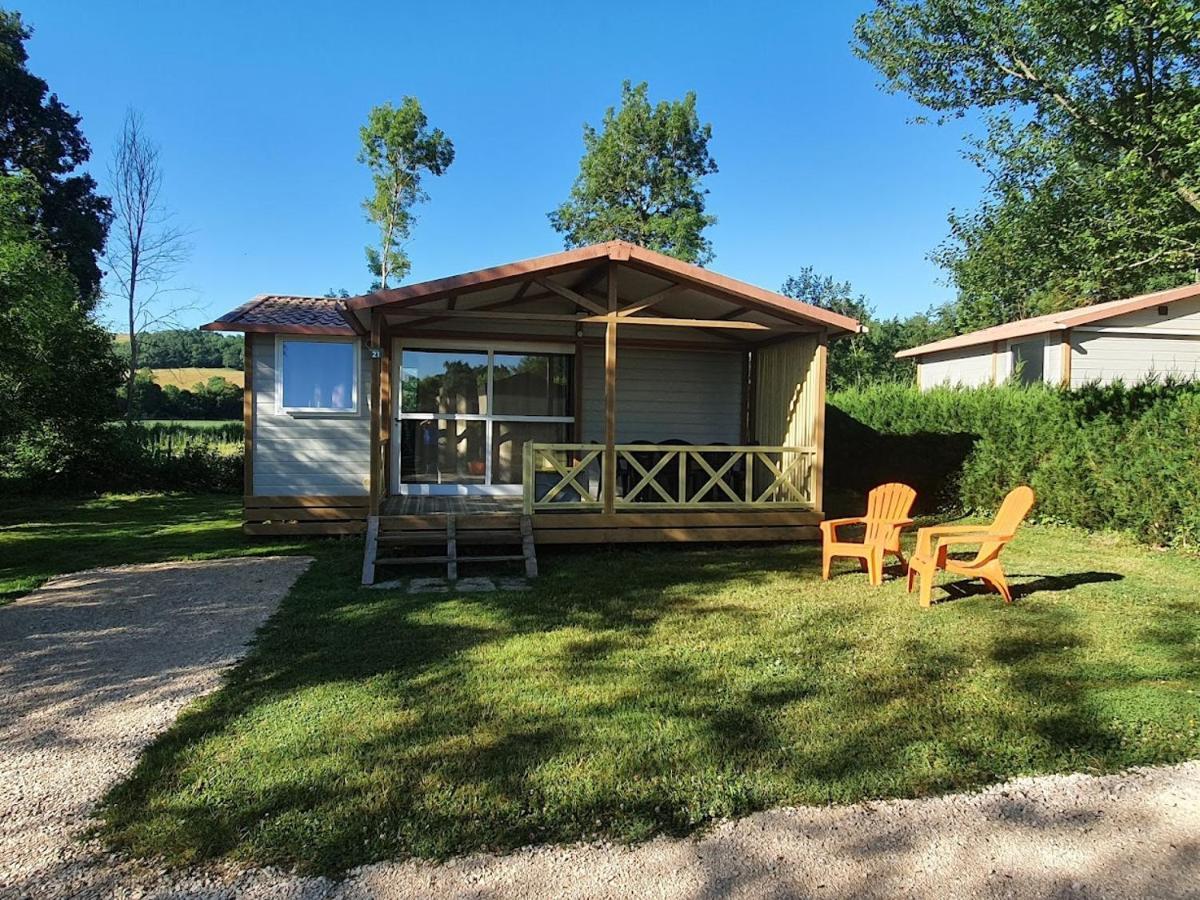 Casties-Labrande Camping Familial Paisible Avec Piscine, Mobil Home , Chalet, Studio & Emplacement Nue מראה חיצוני תמונה