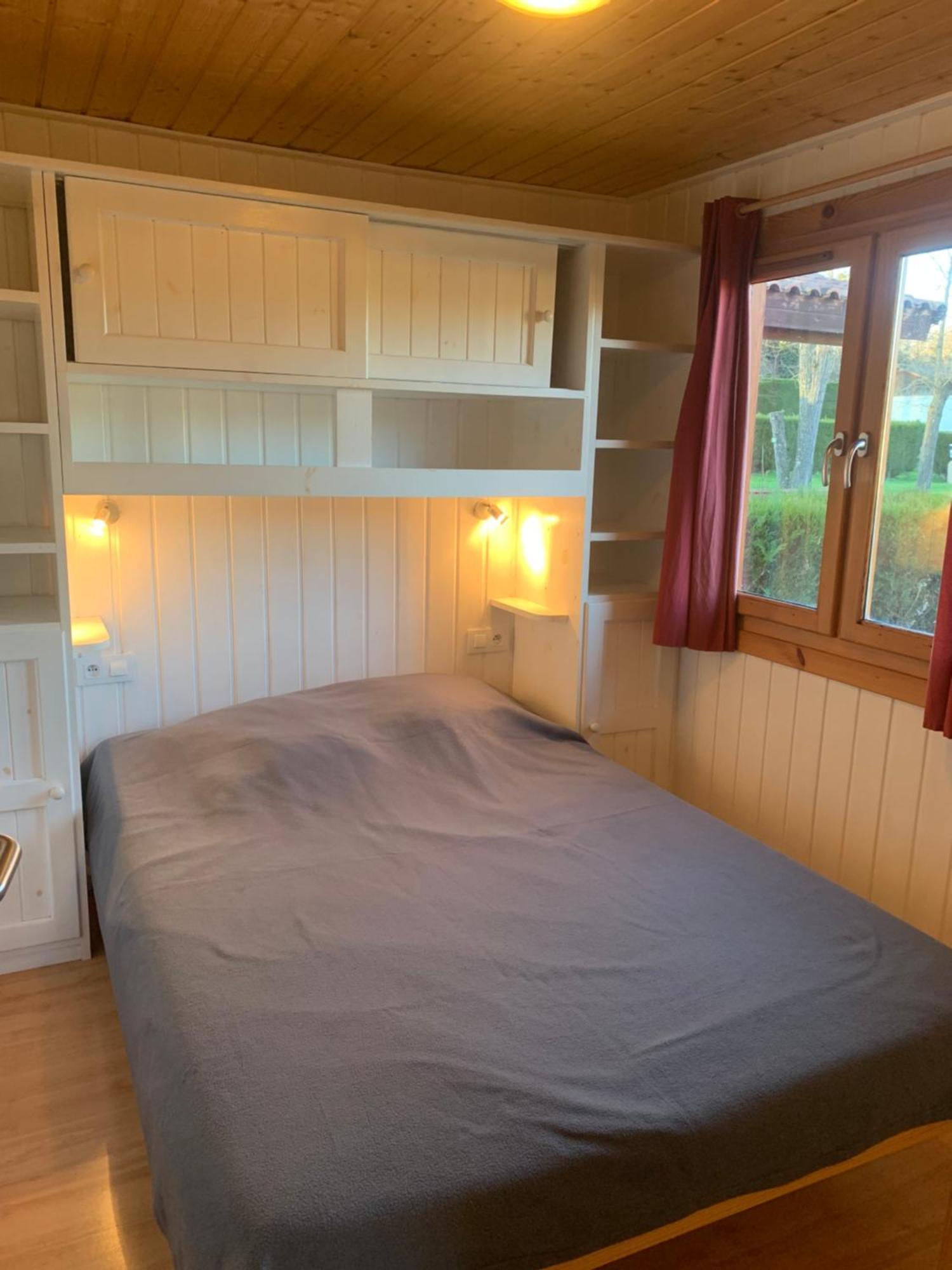 Casties-Labrande Camping Familial Paisible Avec Piscine, Mobil Home , Chalet, Studio & Emplacement Nue מראה חיצוני תמונה