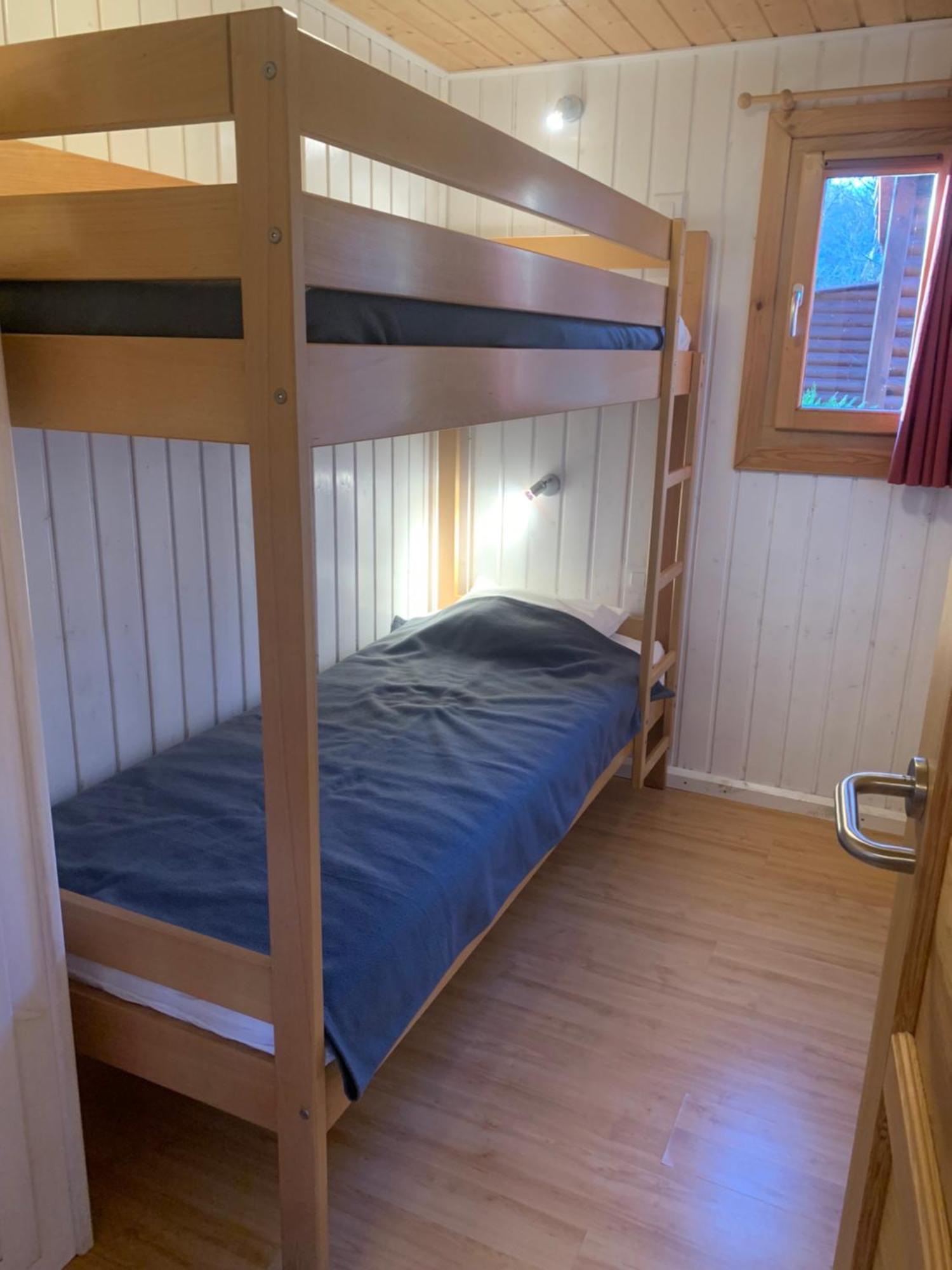 Casties-Labrande Camping Familial Paisible Avec Piscine, Mobil Home , Chalet, Studio & Emplacement Nue מראה חיצוני תמונה